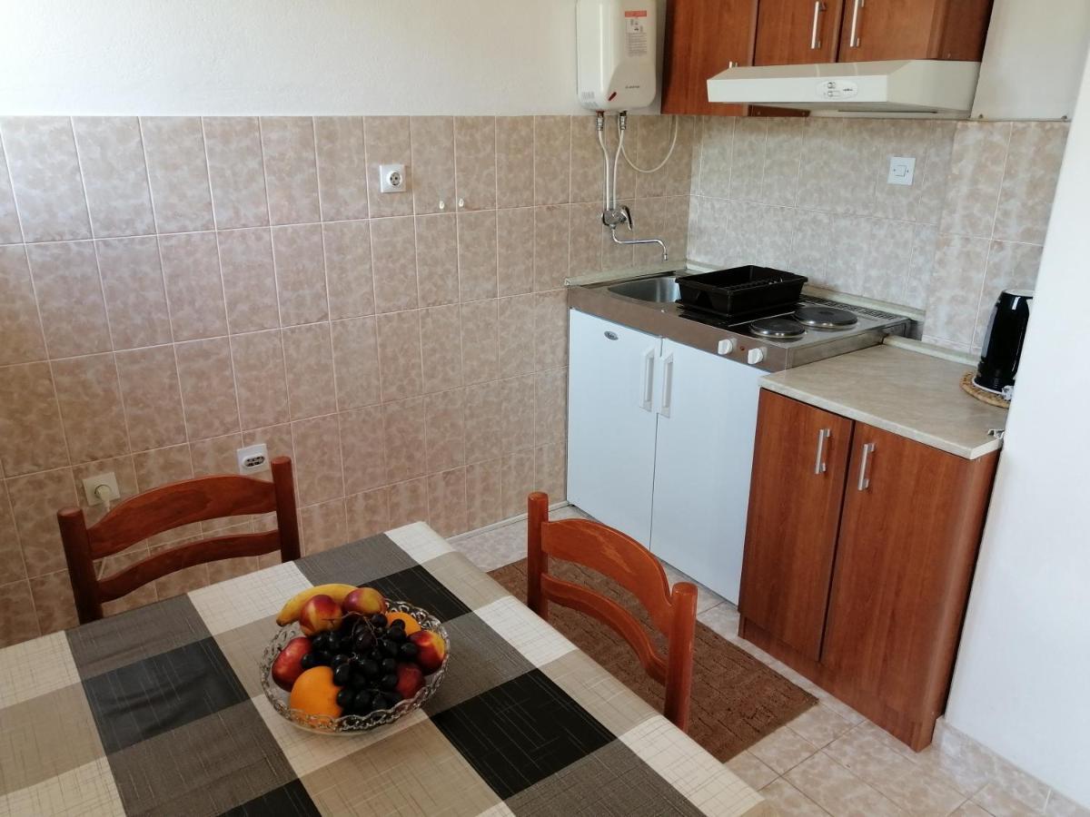 Lovely Apartment With Big Terrace In Budva Exterior photo