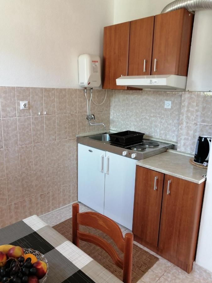 Lovely Apartment With Big Terrace In Budva Exterior photo